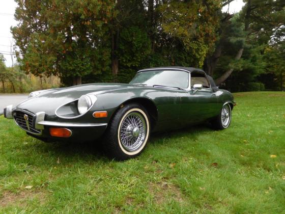 1972 Jaguar Series III V-12 Roadster
