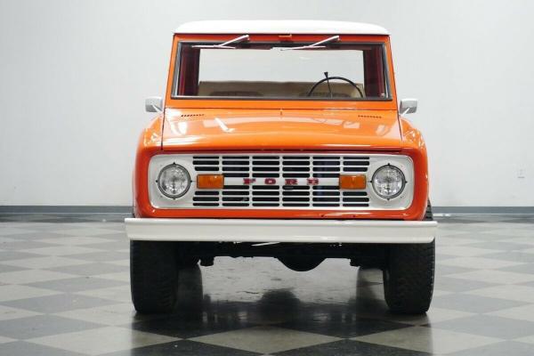 1967 Ford Bronco 4X4 Utility Pickup cool classic look