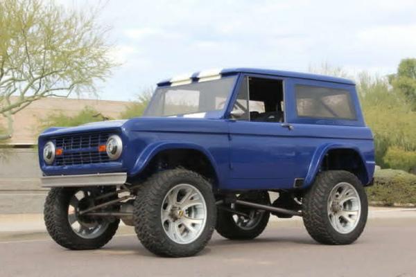 1974 Ford Bronco V8 Custom