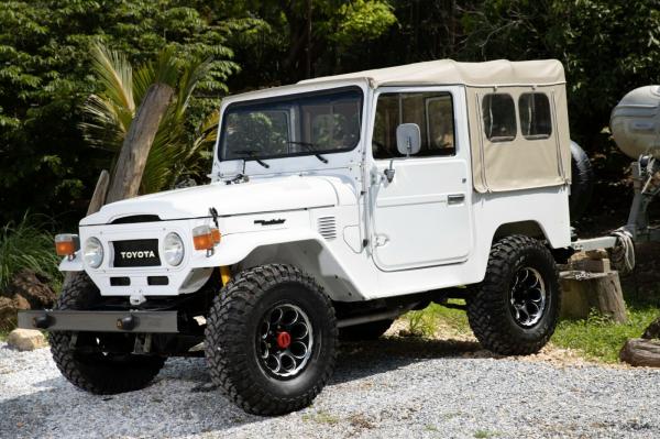 1977 Toyota Land Cruiser IN LINE SIX 4.2L FJ40