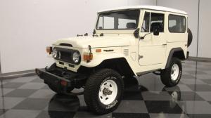 1974 Toyota Land Cruiser FJ40 11884 Miles