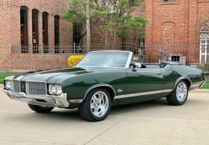 1971 Oldsmobile Cutlass Supreme Convertible Green 350 V8 Automatic