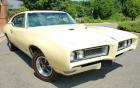 1968 Pontiac GTO Mayfair Maize with Ivory vinyl top