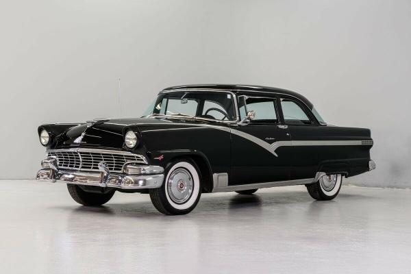 1956 Ford Fairlane 312 Club Sedan 3-Spd Auto