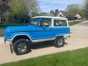 1969 Ford Bronco Sport 302ci V8 Engine Gasoline